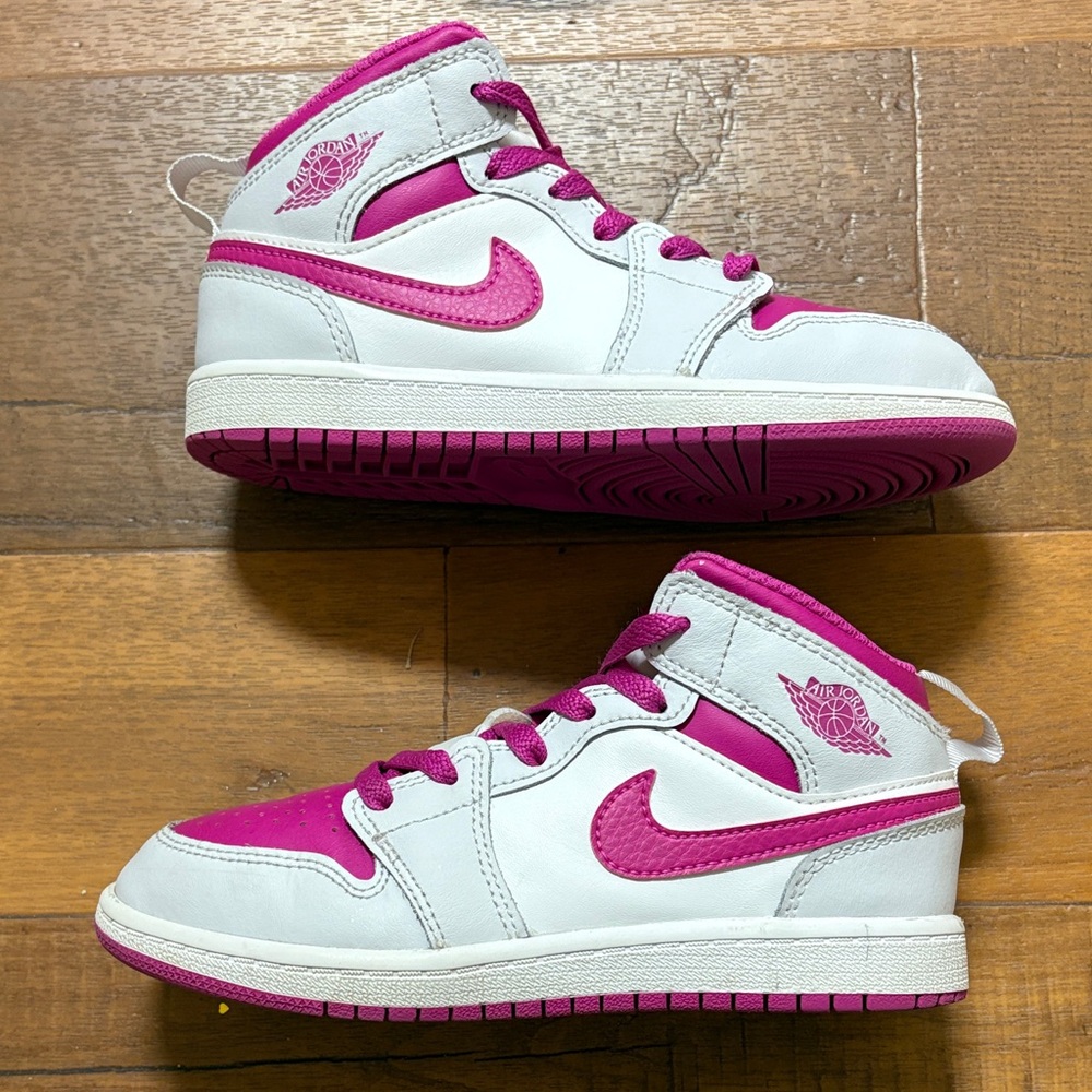 Air Jordan 1 Mid Pink White High-Top Sneakers Sz 1Y fd8781-500 - Picture 7 of 9